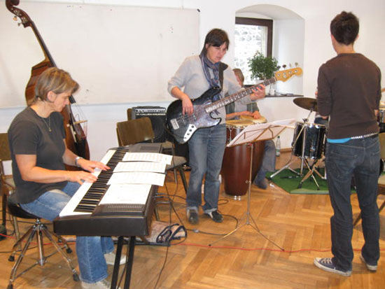 301hess.Frauenusik 09 003